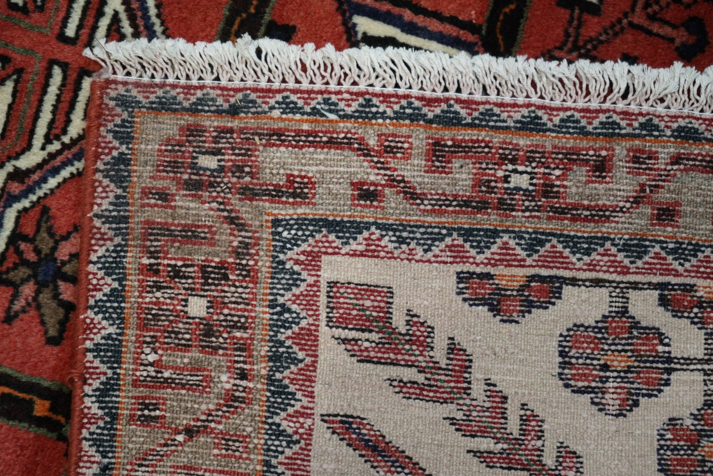 Persian Hamadan Red Wool Geometric Rug | Handmade | 162 x 108 cm