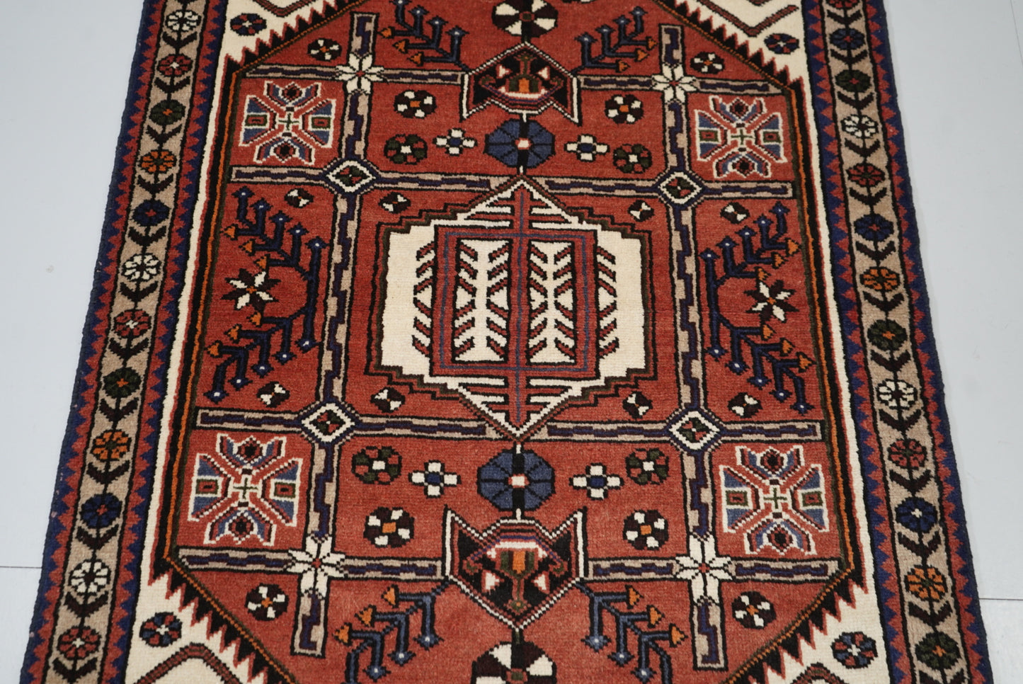 Persian Hamadan Red Wool Geometric Rug | Handmade | 147 x 106 cm
