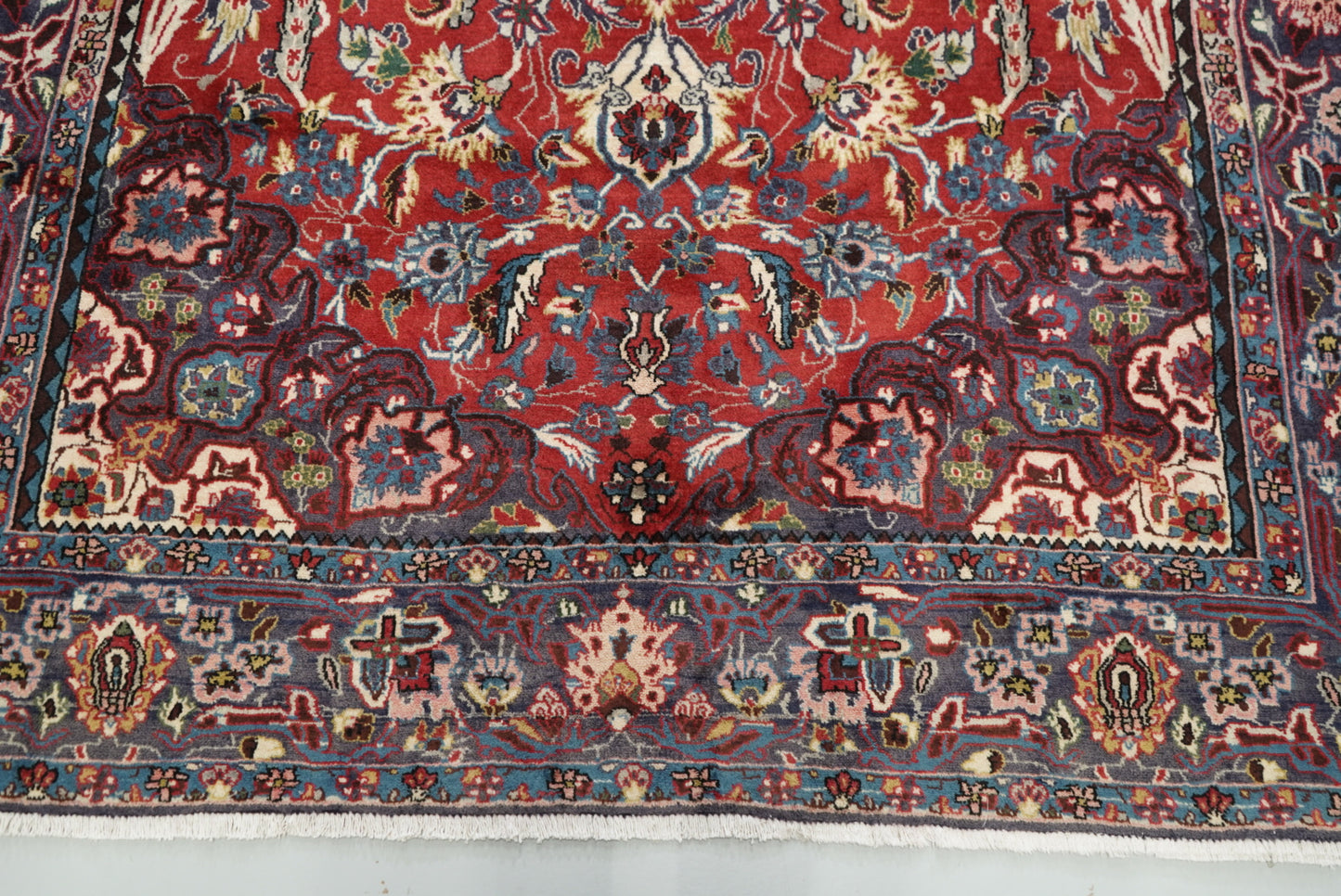 Vintage Handmade Wool Oriental Rug Red Medallion Floral Carpet 345 x 208 cm