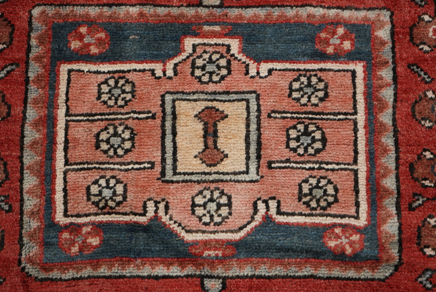 Vintage Handmade Mahabad Rug | 196 × 137 cm