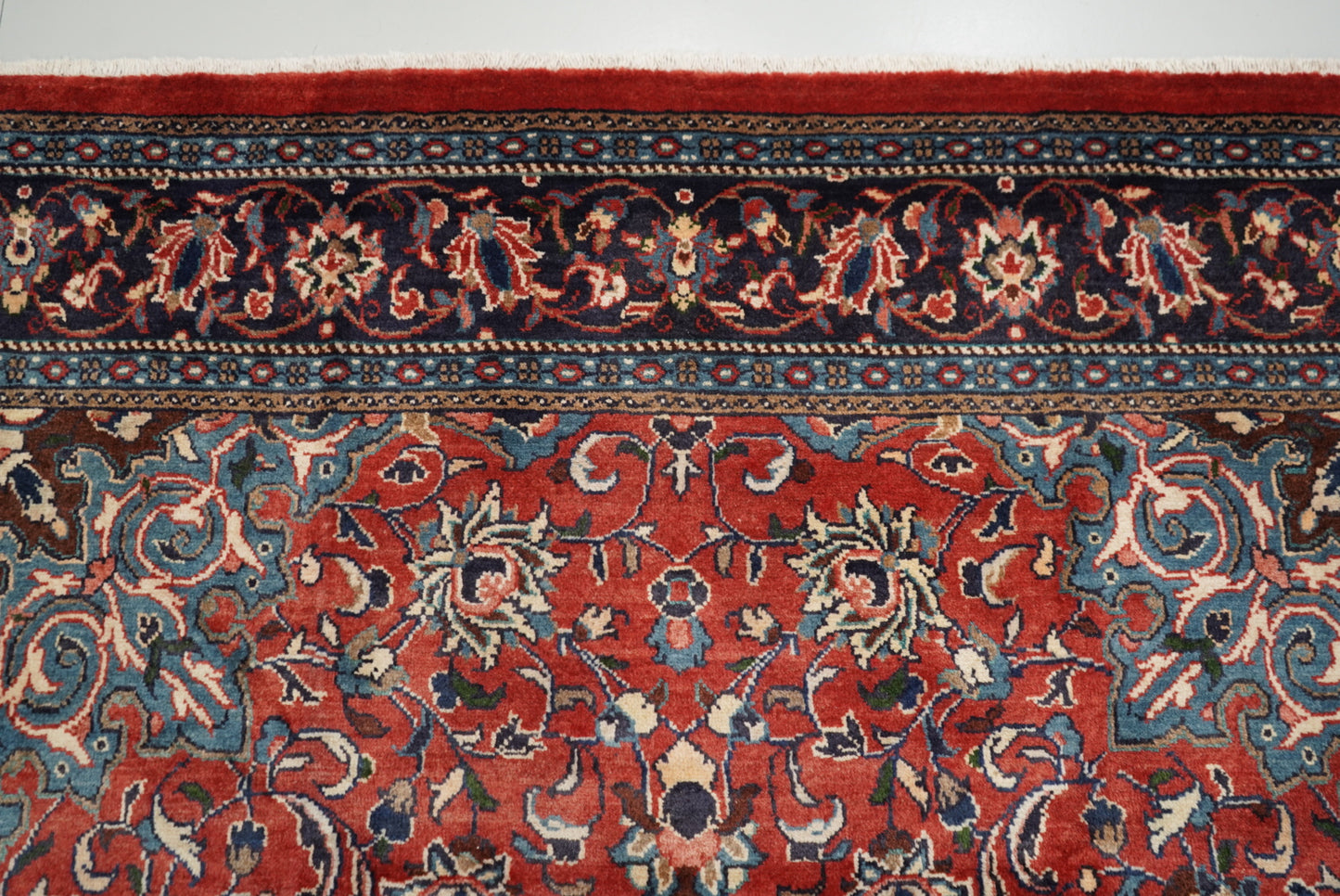 Vintage Persian Mahal Red Wool Floral Medallion Rug | Handmade | 318 x 214 cm