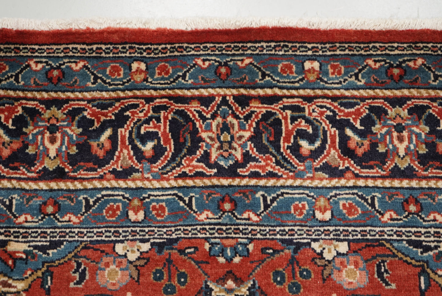 Vintage Persian Mahal Red Wool Floral Medallion Rug | Handmade | 324 x 218 cm