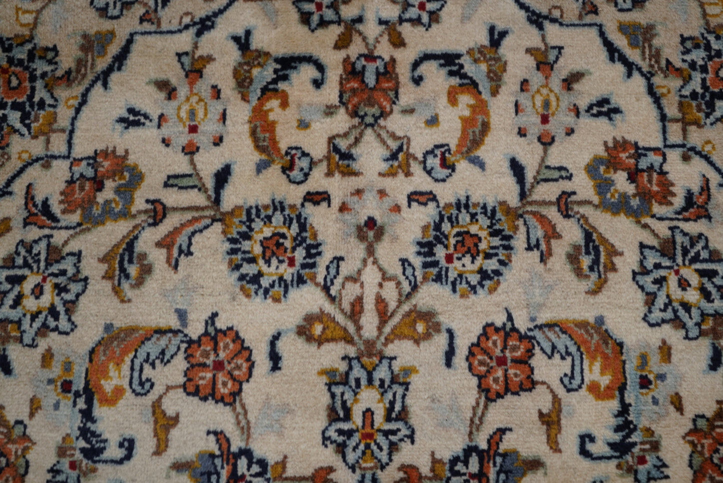Vintage Persian Kashan Cream Wool Rug | Handmade | 283 x 148 cm