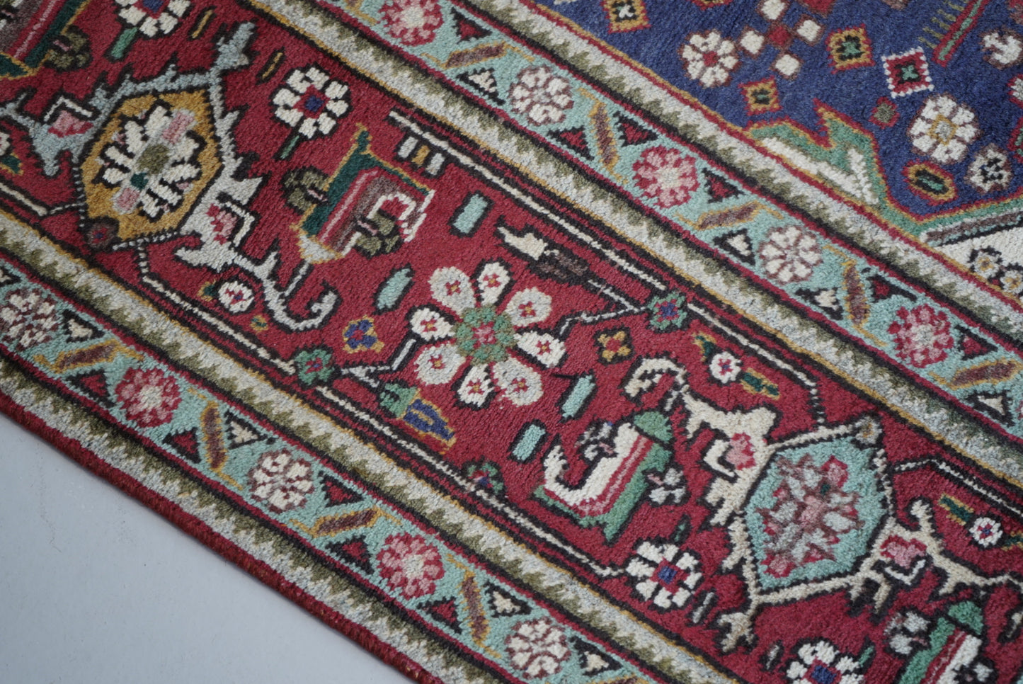 Vintage Persian Tabriz Navy Wool Floral Medallion Rug | Handmade | 296 x 209 cm