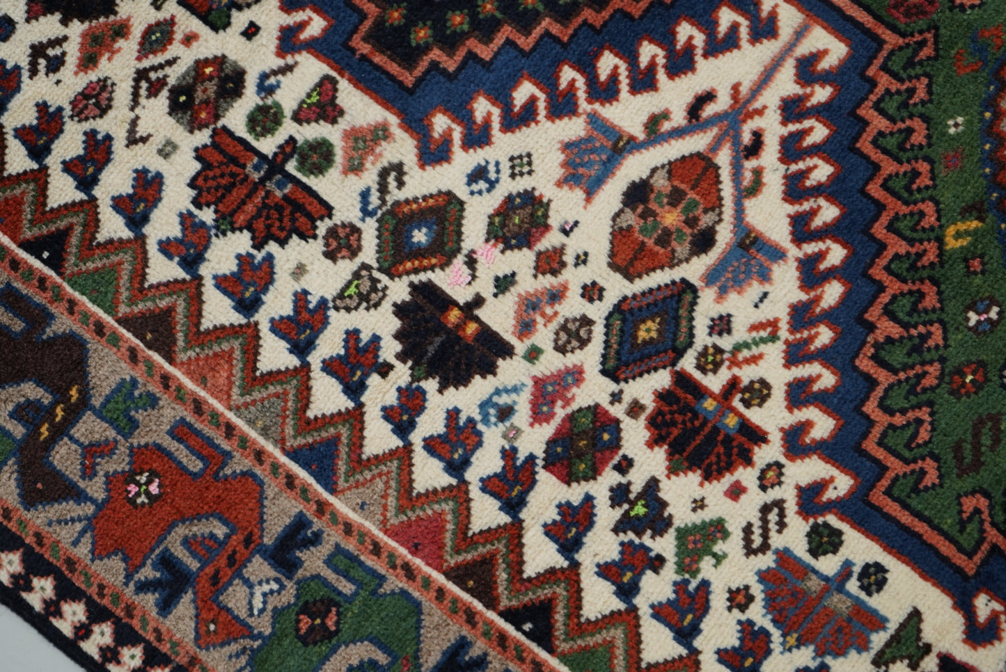 Handmade Persian Yalameh Geometric Wool Runner | 380 x 110 cm | Cream, Navy & Red | Vintage