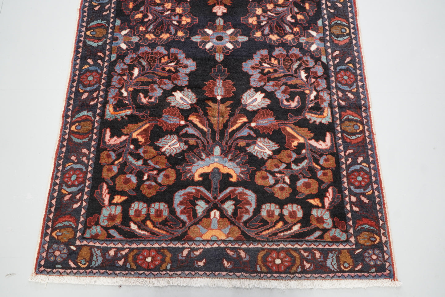 Vintage Handmade Hamadan Rug | 304 x 116 cm