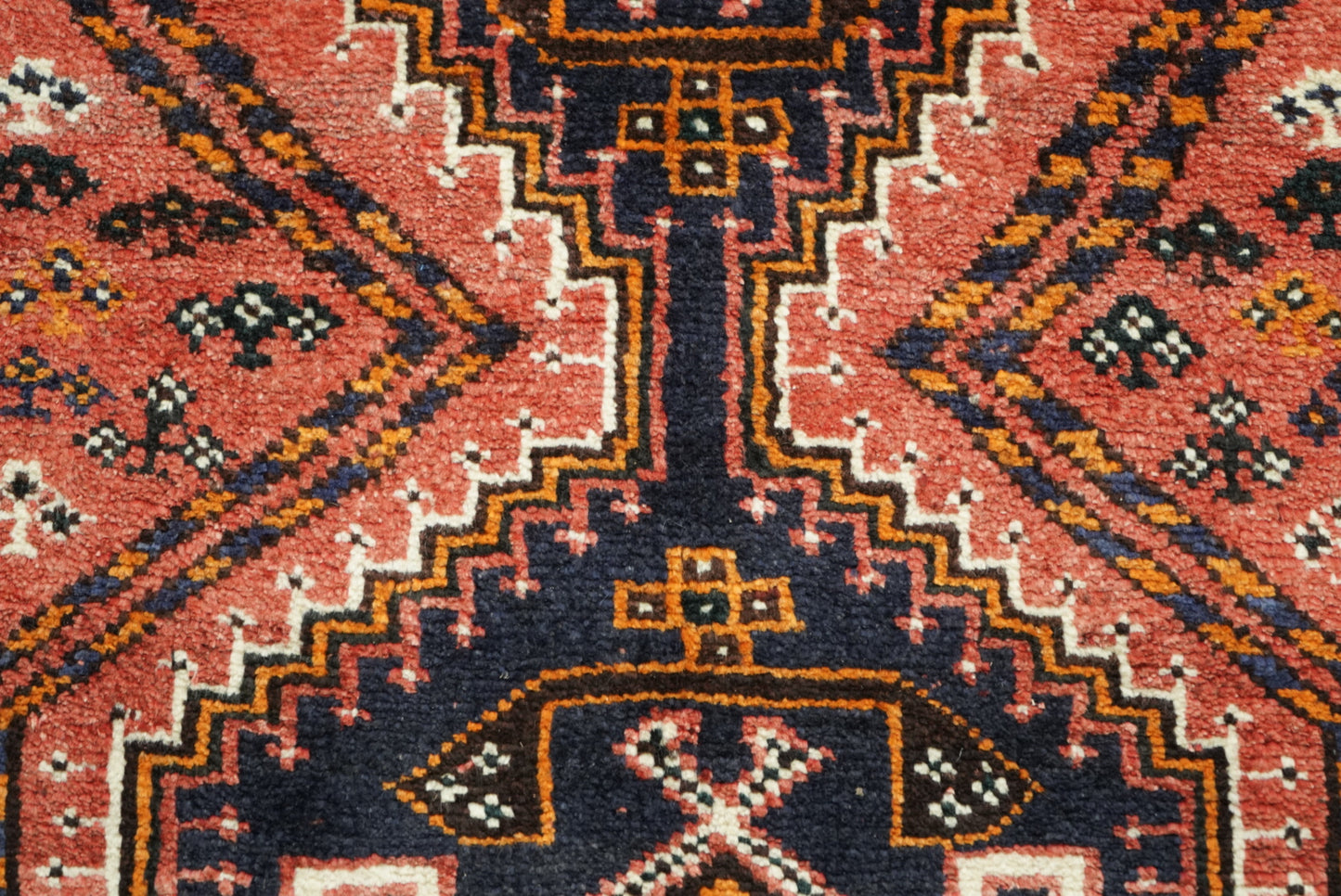 Handmade Vintage Geometric Rug 145 x 96 cm Wool Carpet