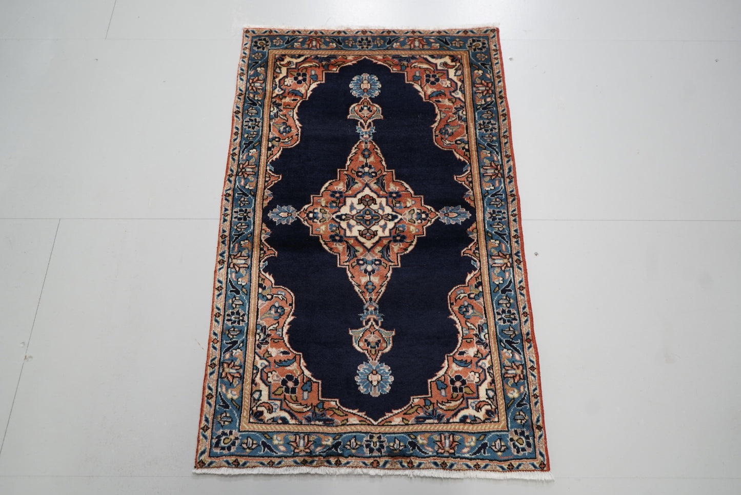 Vintage Persian Kashan Navy Wool Rug | Handmade | 123 x 74 cm