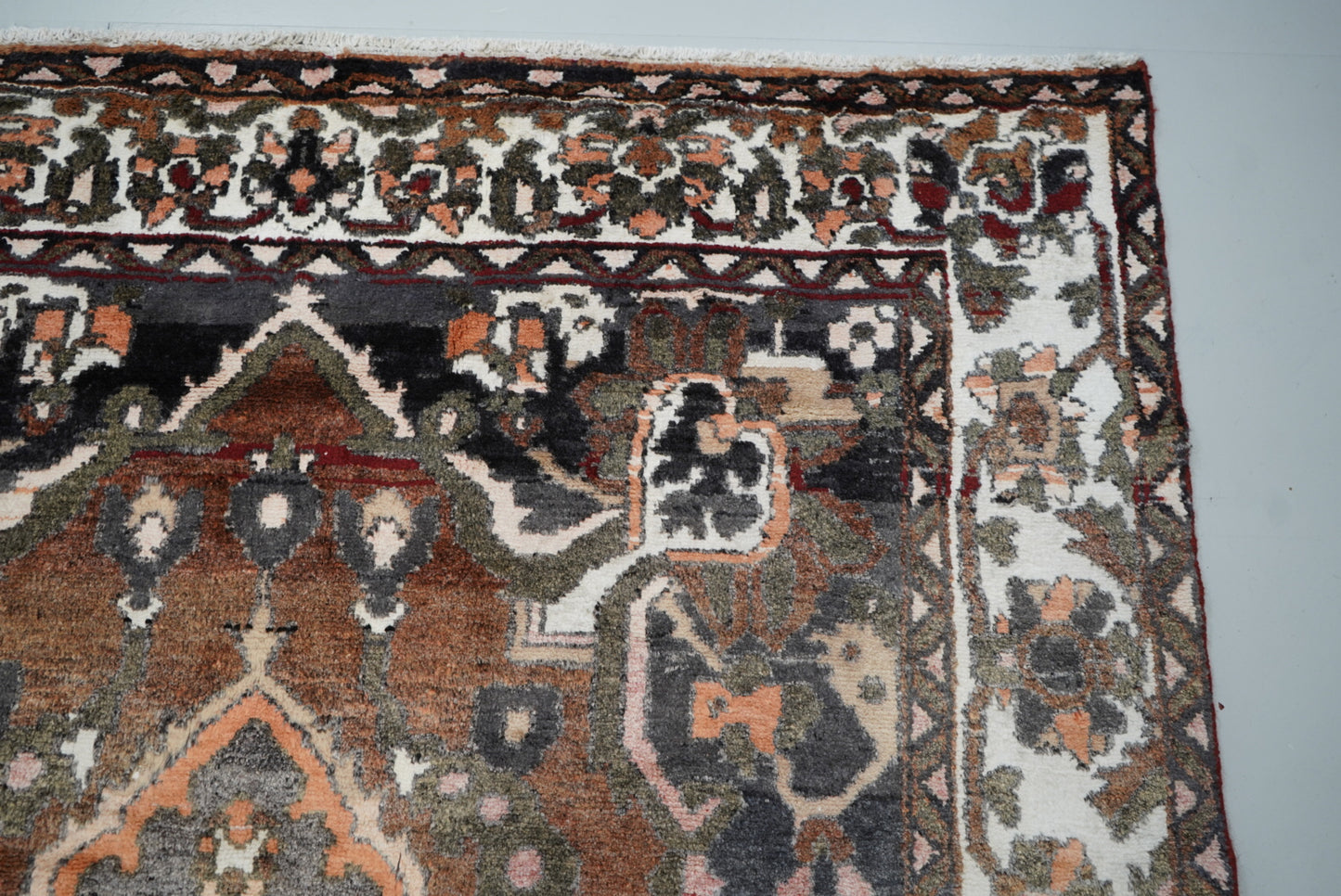 Handmade Vintage Oriental Rug 304 x 211 cm Large Wool Area Carpet