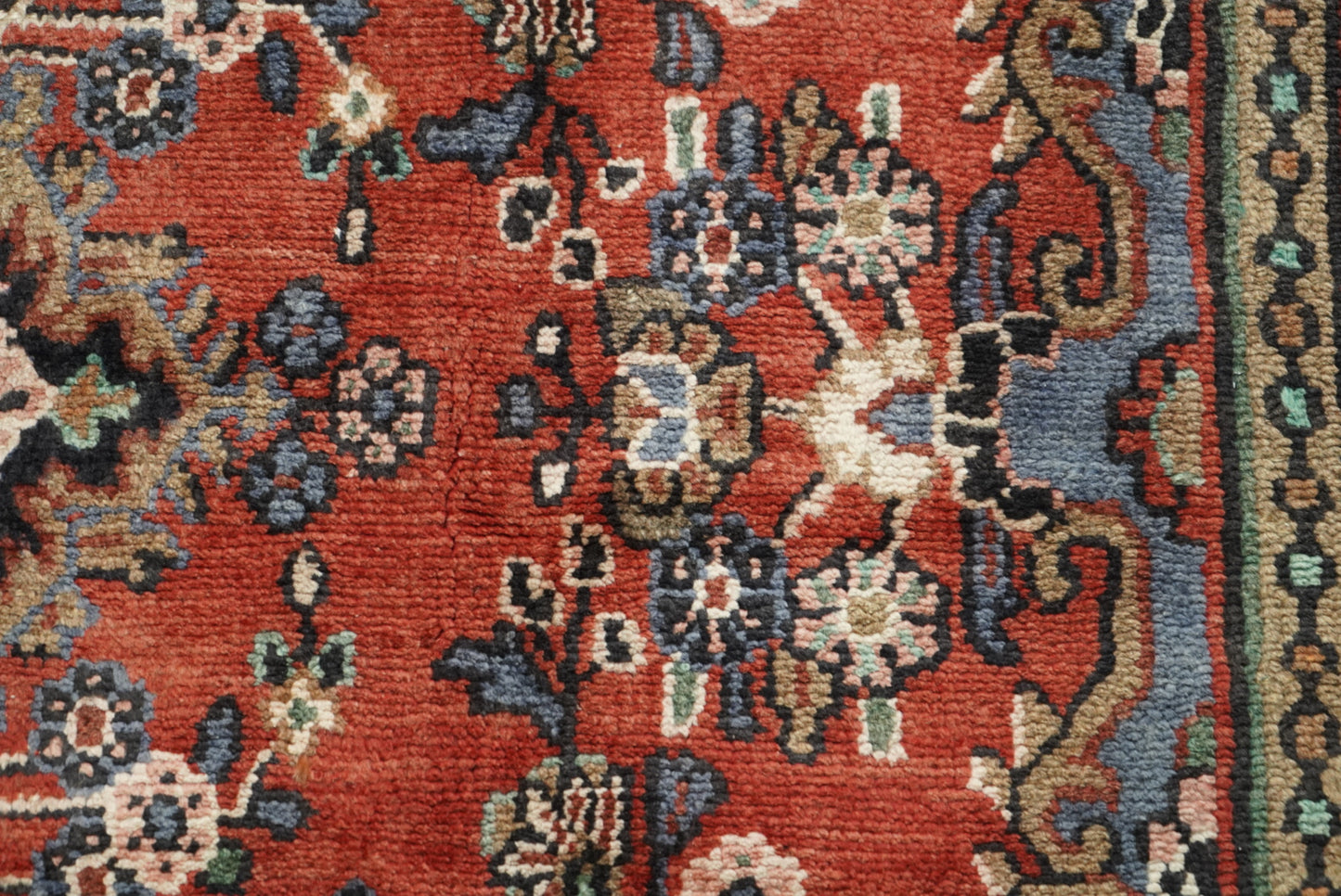Vintage Persian Bibikabad Red Wool Floral Medallion Rug | Handmade | 295 x 217 cm