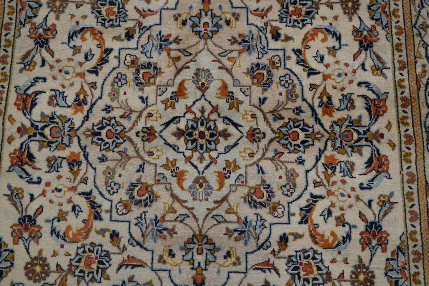 Vintage Persian Kashan Cream Wool Rug | Handmade | 283 x 148 cm