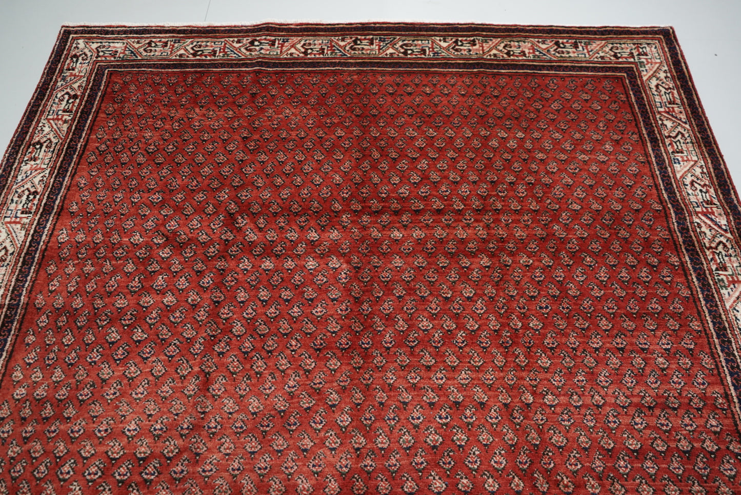 Vintage Persian Sarouk Red Wool Rug | Handmade | 322 x 218 cm
