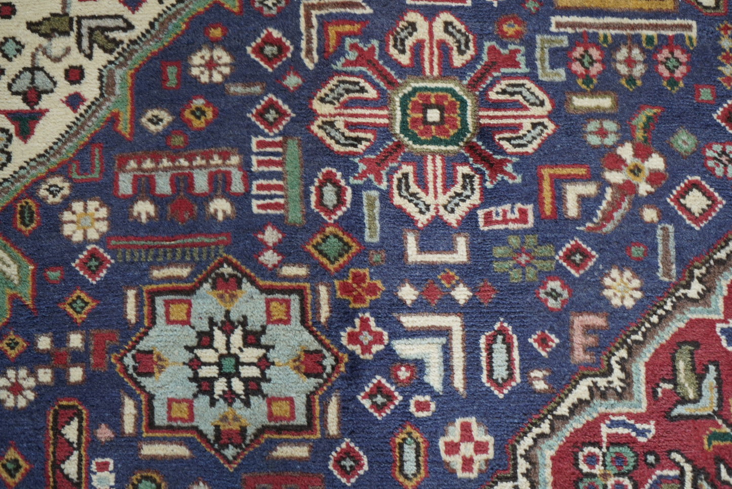 Vintage Persian Tabriz Navy Wool Floral Medallion Rug | Handmade | 296 x 209 cm
