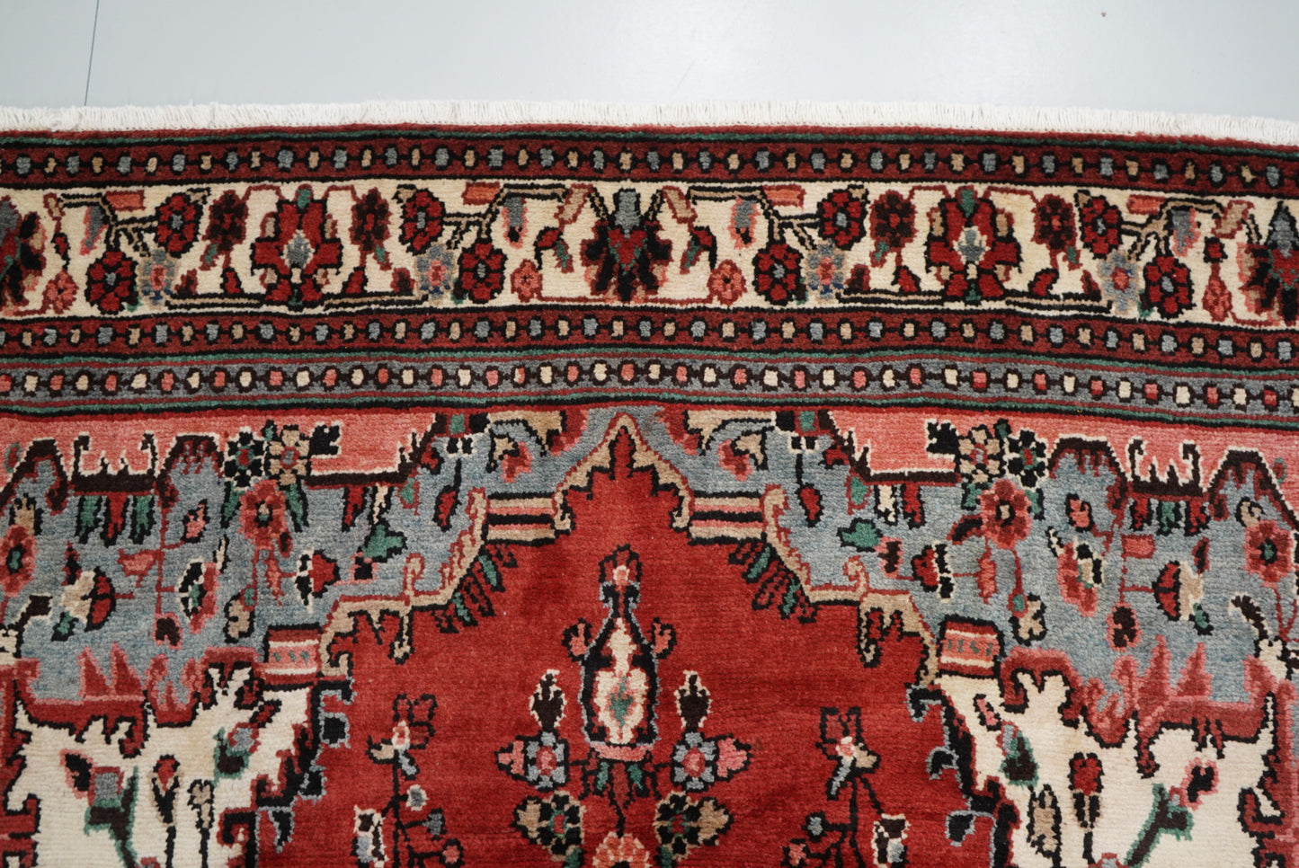 Vintage Persian Bibikabad Red Wool Rug | Handmade | 284 x 205 cm