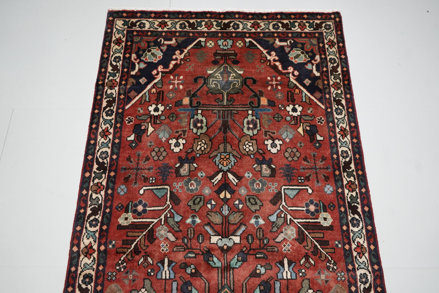 Vintage Handmade Bakhtiari Runner Rug | 290 x 107 cm