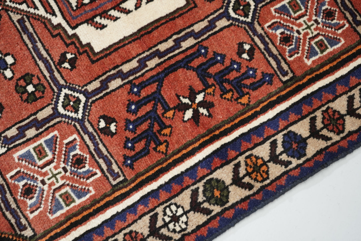 Persian Hamadan Red Wool Geometric Rug | Handmade | 147 x 106 cm