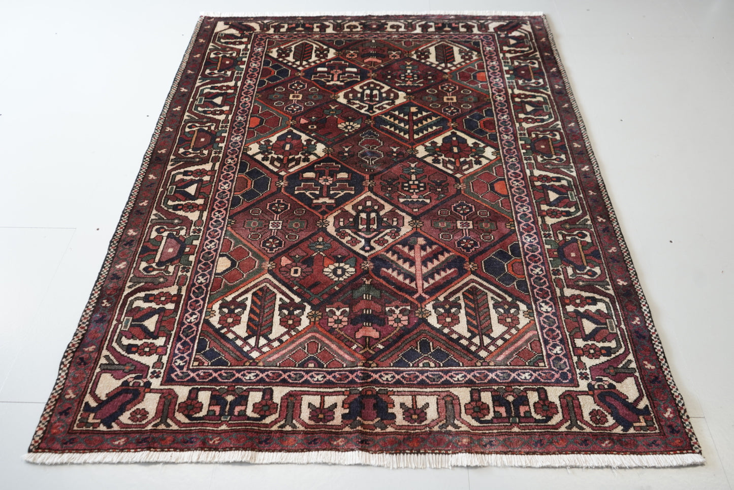 Vintage Persian Bakhtiari Red Wool Garden Design Rug | Handmade | 206 x 162 cm