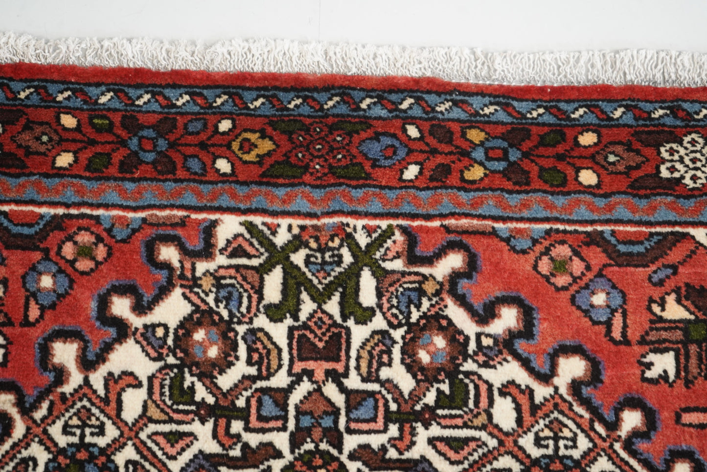 Vintage Persian Hamadan Cream & Red Wool Geometric Rug | Handmade | 142 x 100 cm