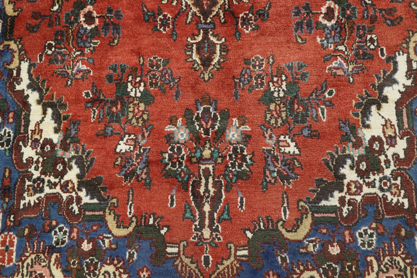 Vintage Persian Bibikabad Red Wool Floral Medallion Rug | Handmade | 295 x 212 cm