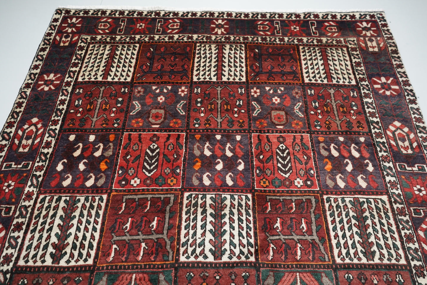 Handmade Persian Bakhtiari Garden Design Wool Rug | 288 x 204 cm | Red & Navy | Vintage