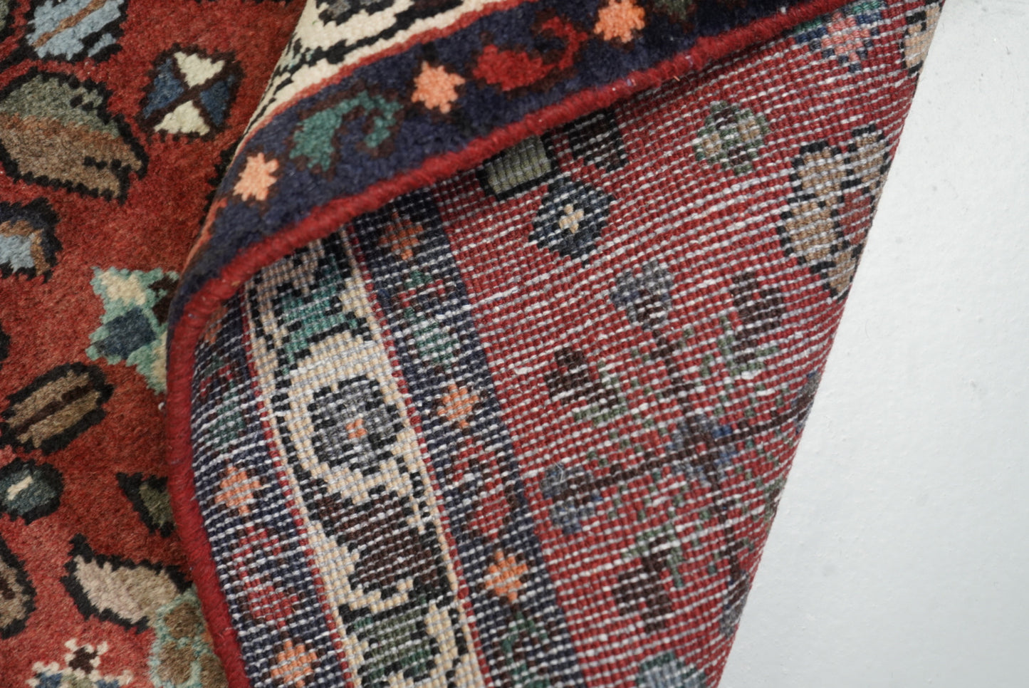Handmade Persian Hamadan Floral Wool Runner | 290 x 107 cm | Red | Vintage