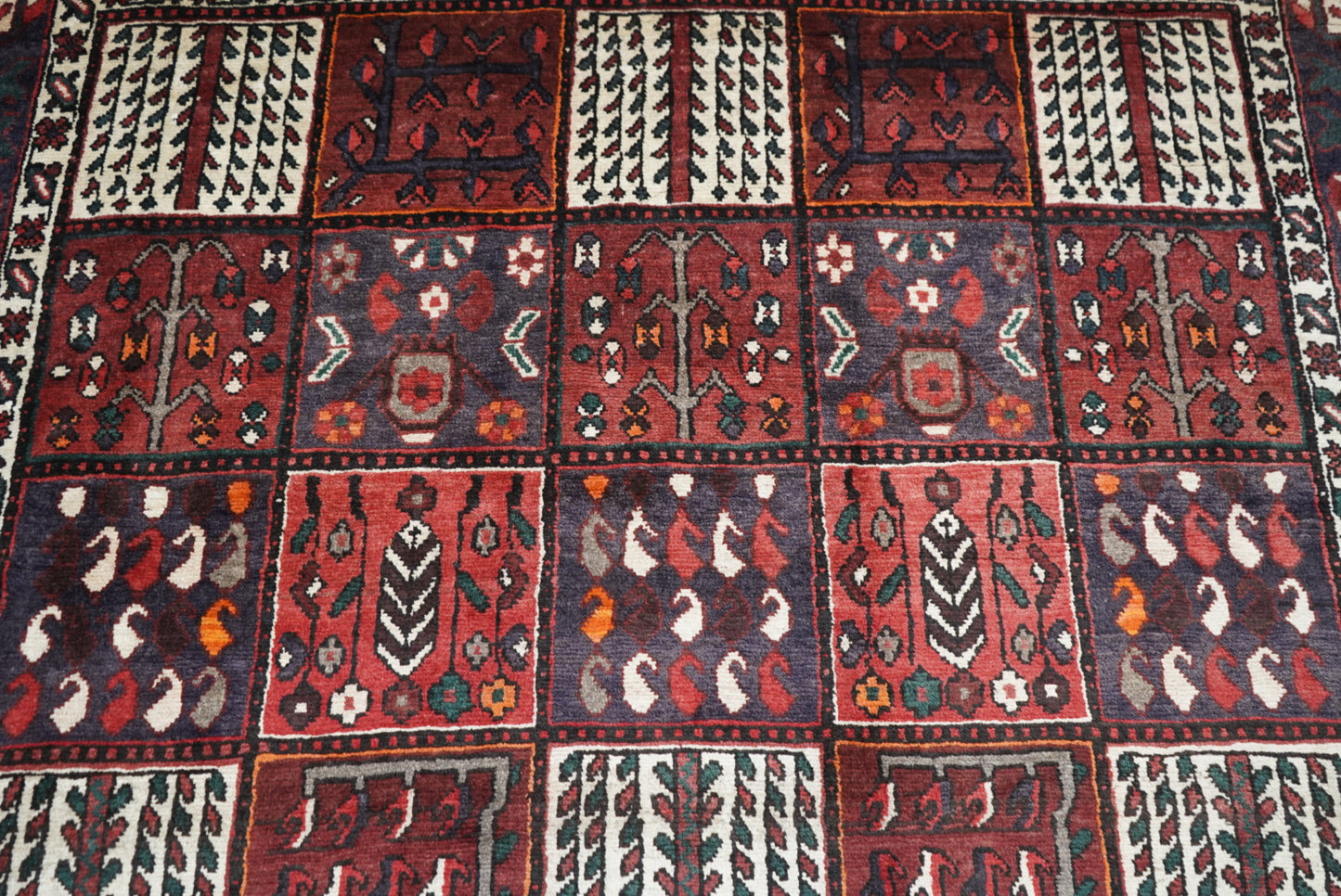 Handmade Persian Bakhtiari Garden Design Wool Rug | 288 x 204 cm | Red & Navy | Vintage