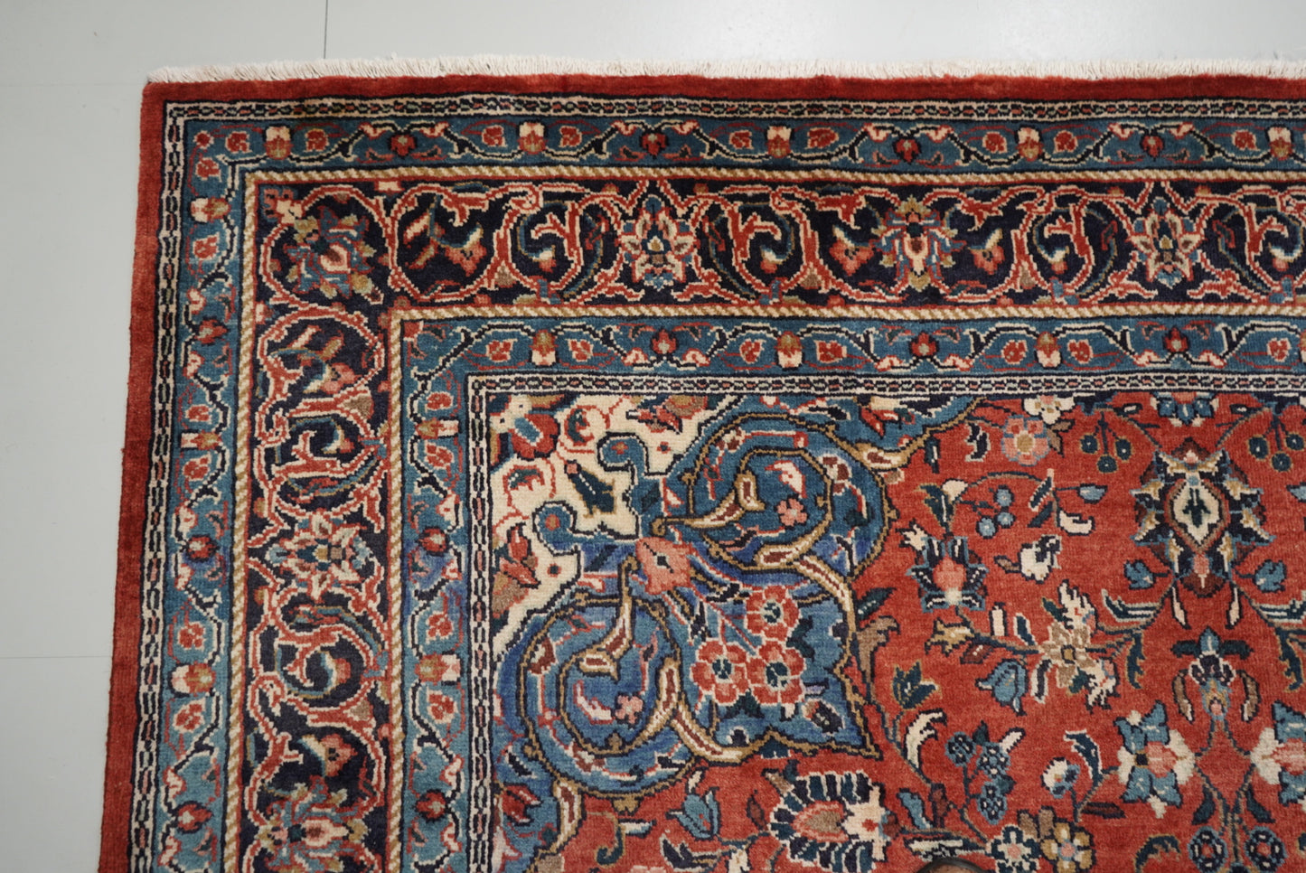 Vintage Persian Mahal Red Wool Floral Medallion Rug | Handmade | 324 x 218 cm