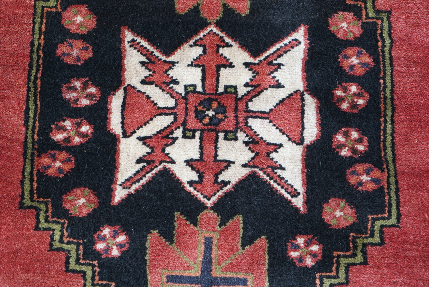 Persian Hamadan Red Wool Geometric Rug | Handmade | 140 x 95 cm