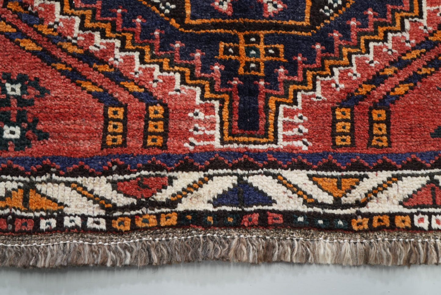 Handmade Vintage Geometric Rug 145 x 96 cm Wool Carpet