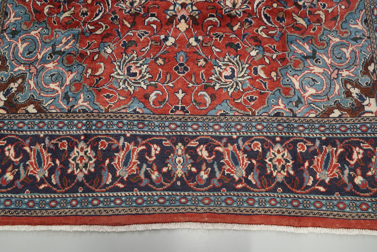 Vintage Persian Mahal Red Wool Floral Medallion Rug | Handmade | 318 x 214 cm