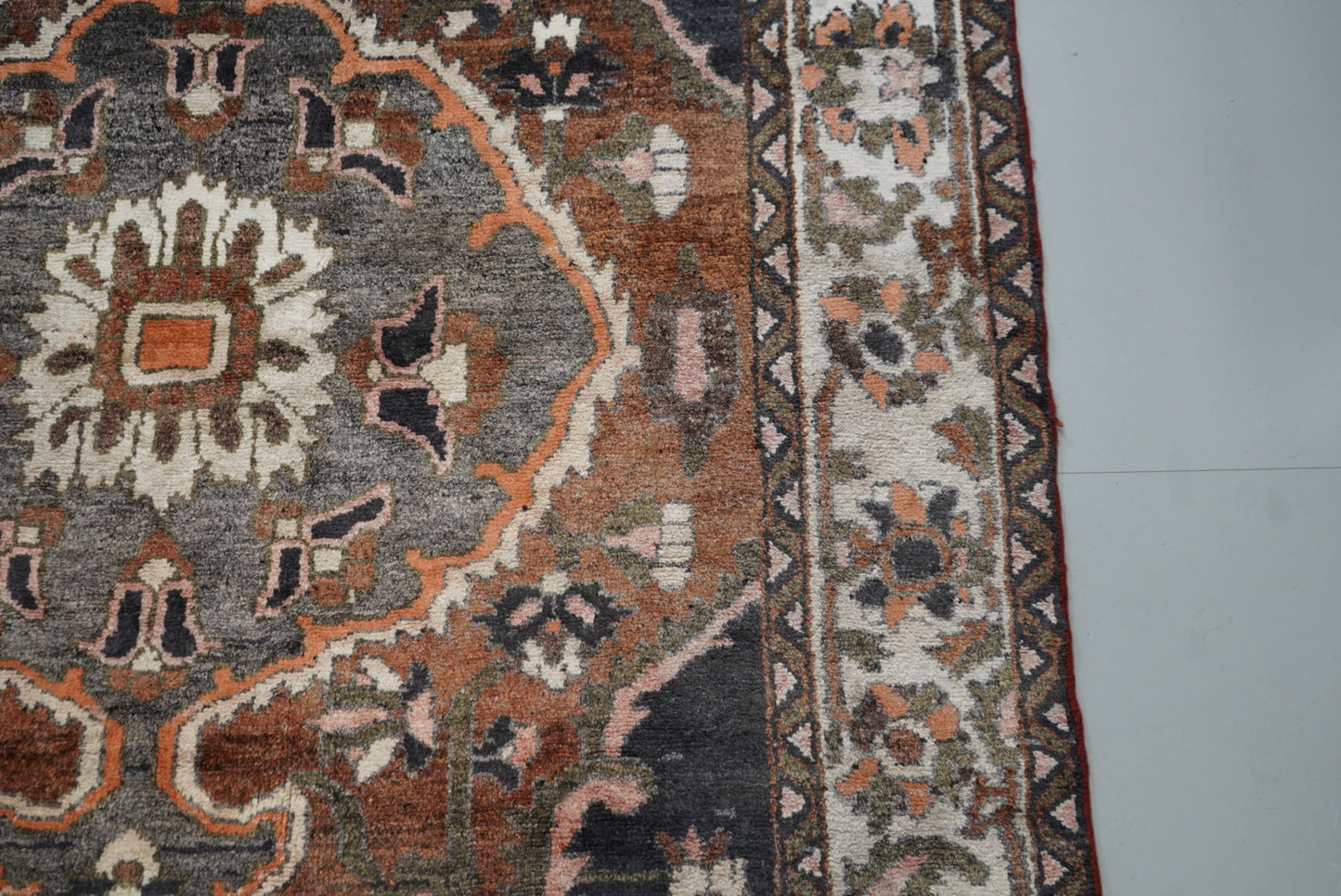 Handmade Vintage Oriental Rug 304 x 211 cm Large Wool Area Carpet