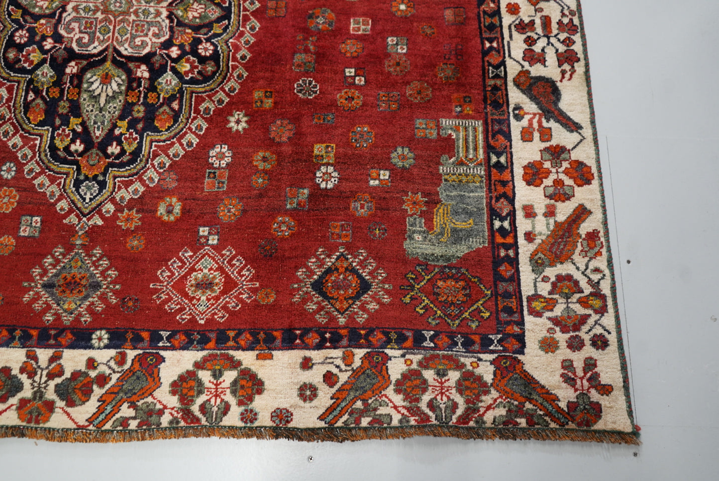 Vintage Persian Shiraz Red Wool Rug | Handmade | 302 x 211 cm