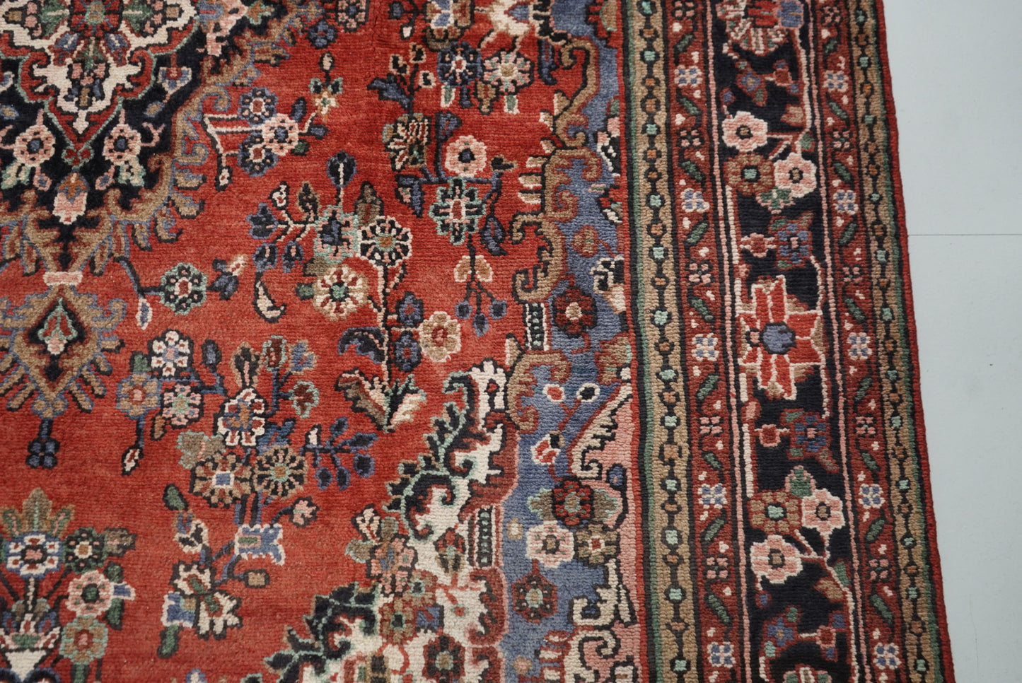 Vintage Persian Bibikabad Red Wool Floral Medallion Rug | Handmade | 295 x 217 cm