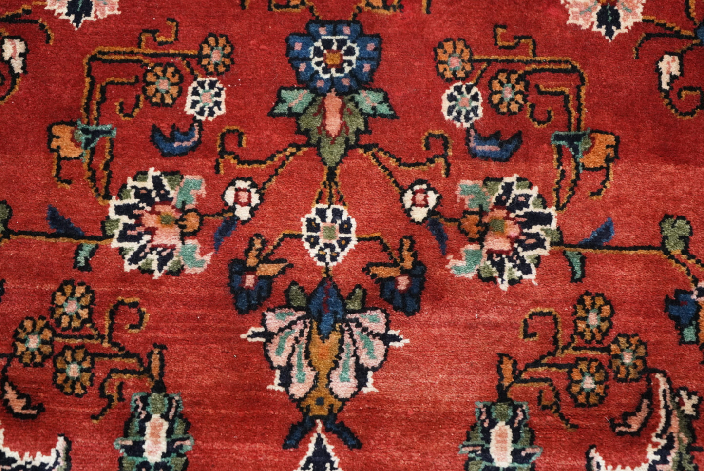 Vintage Persian Bibikabad Red Wool Floral Medallion Rug | Handmade | 333 x 217 cm