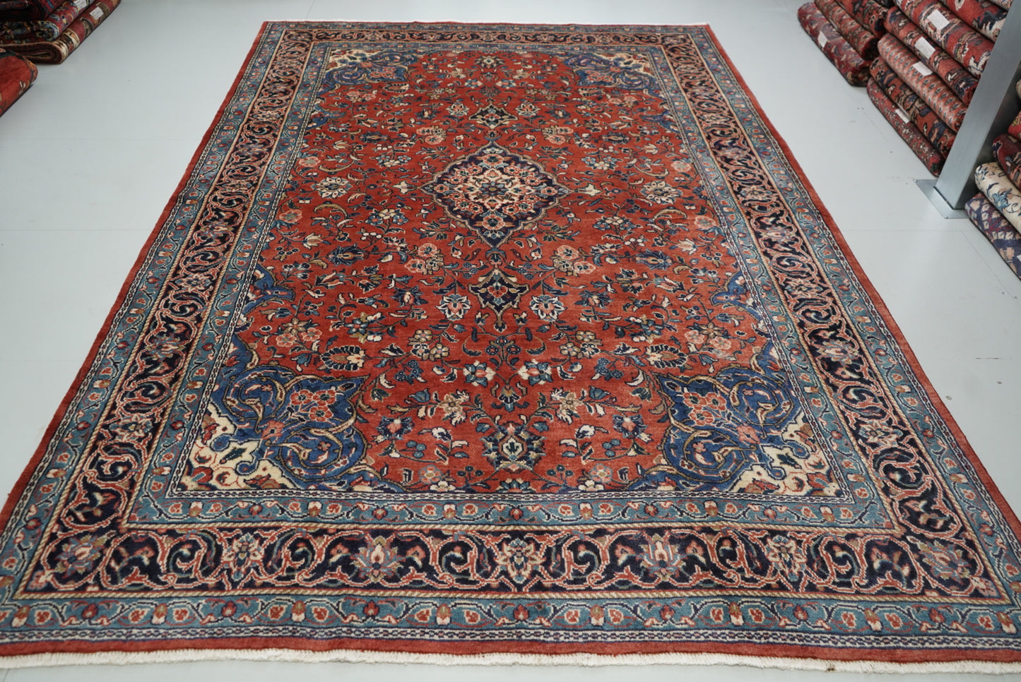 Vintage Persian Mahal Red Wool Floral Medallion Rug | Handmade | 324 x 218 cm