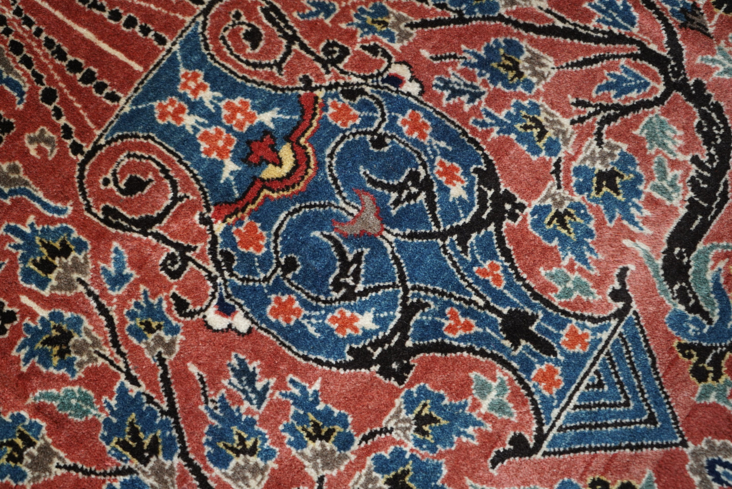Vintage Persian Isfahan Red Wool Tree of Life Rug | Handmade | 252 x 150 cm