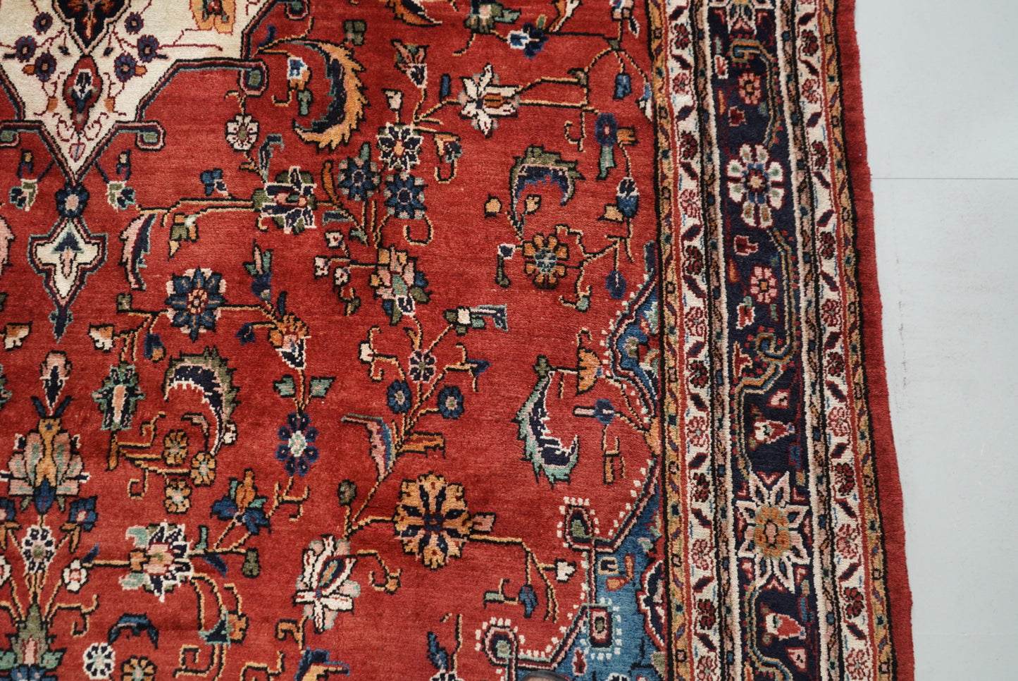 Vintage Persian Bibikabad Red Wool Floral Medallion Rug | Handmade | 333 x 217 cm
