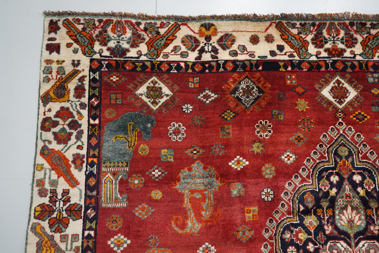 Vintage Persian Shiraz Red Wool Rug | Handmade | 302 x 211 cm