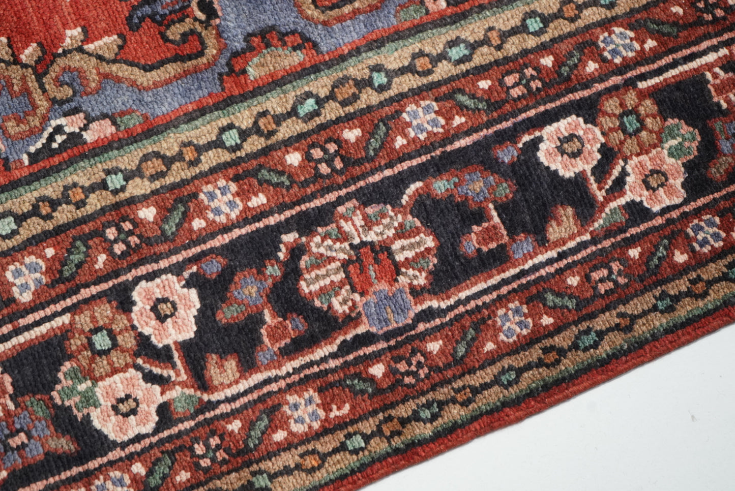 Vintage Persian Bibikabad Red Wool Floral Medallion Rug | Handmade | 295 x 217 cm