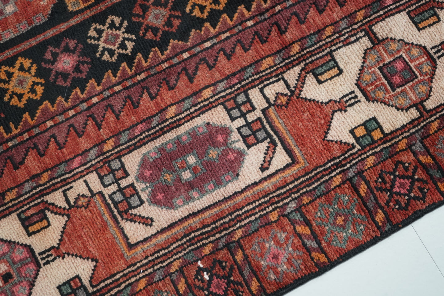 Handmade Persian Hamadan Geometric Wool Rug | 298 x 149 cm | Black & Red | Vintage