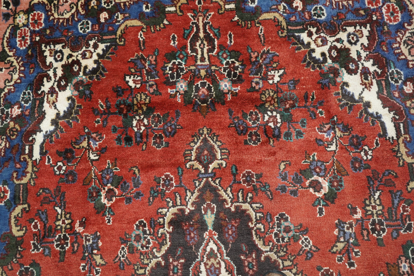 Vintage Persian Bibikabad Red Wool Floral Medallion Rug | Handmade | 295 x 212 cm