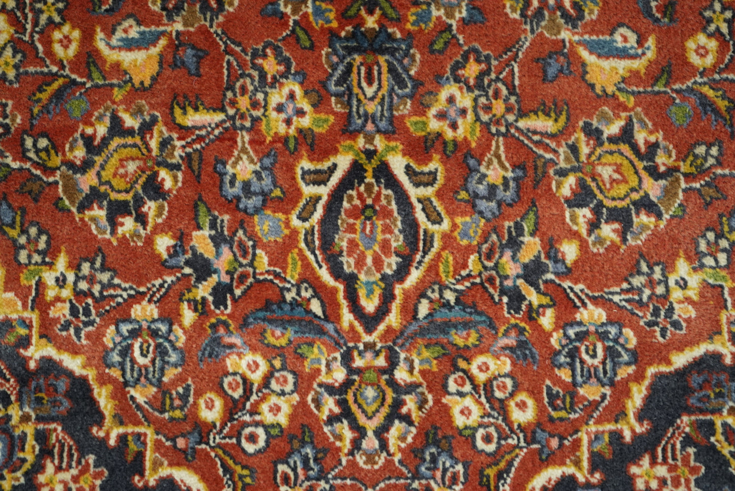 Vintage Persian Kashan Red Wool Floral Medallion Rug | Handmade | 200 x 134 cm