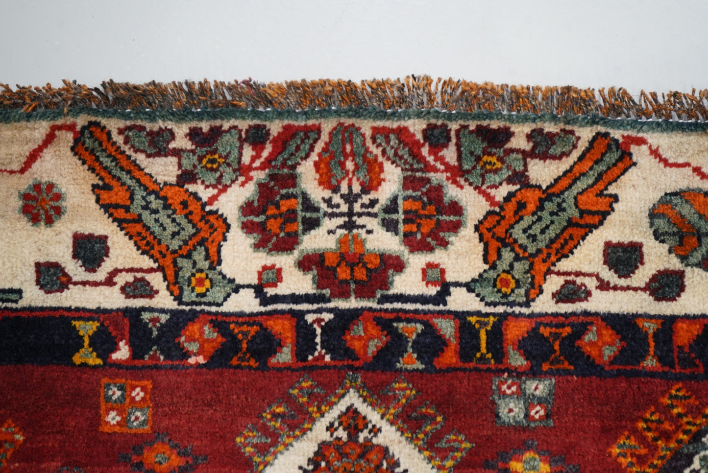 Vintage Persian Shiraz Red Wool Rug | Handmade | 302 x 211 cm