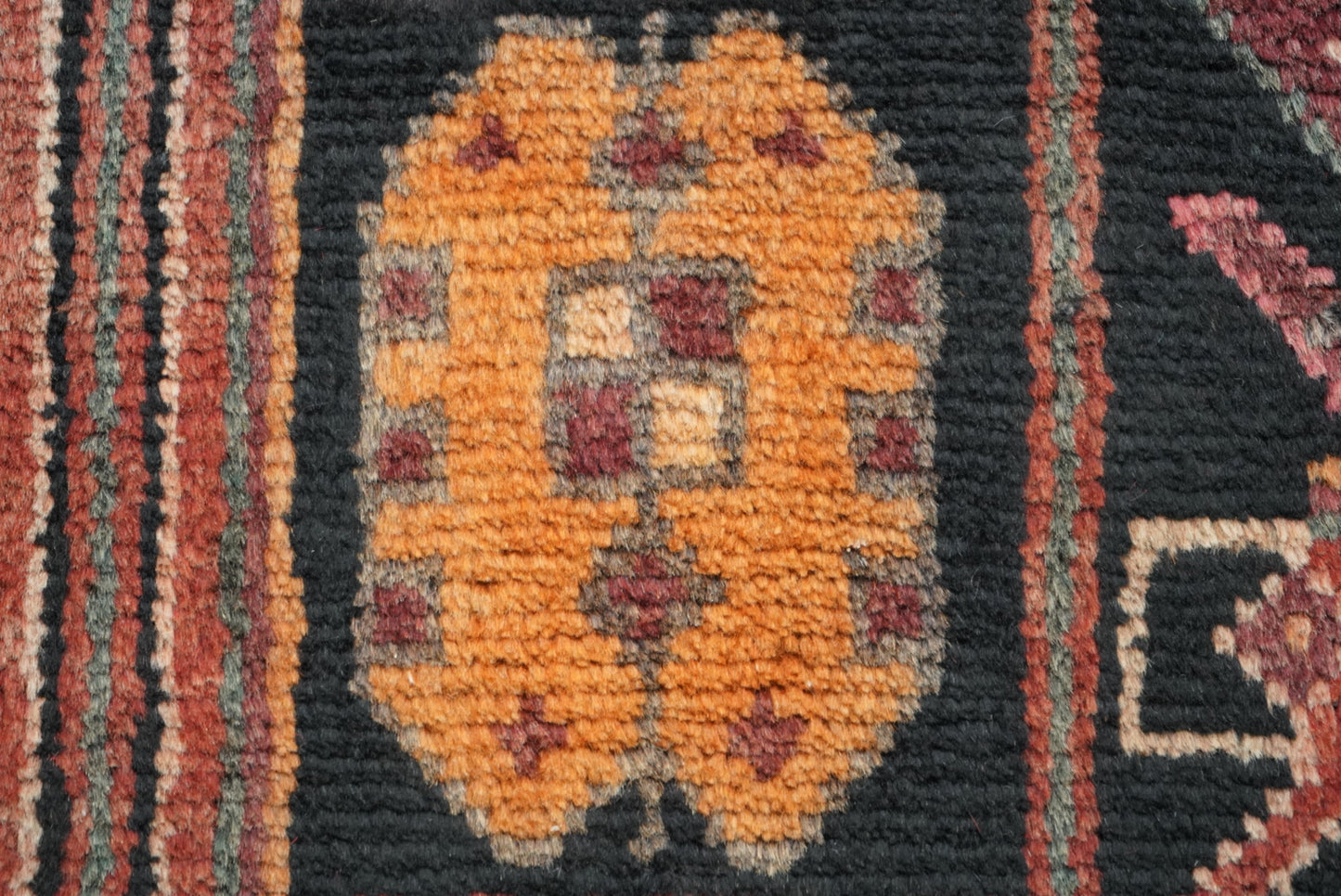 Handmade Persian Hamadan Geometric Wool Rug | 298 x 149 cm | Black & Red | Vintage