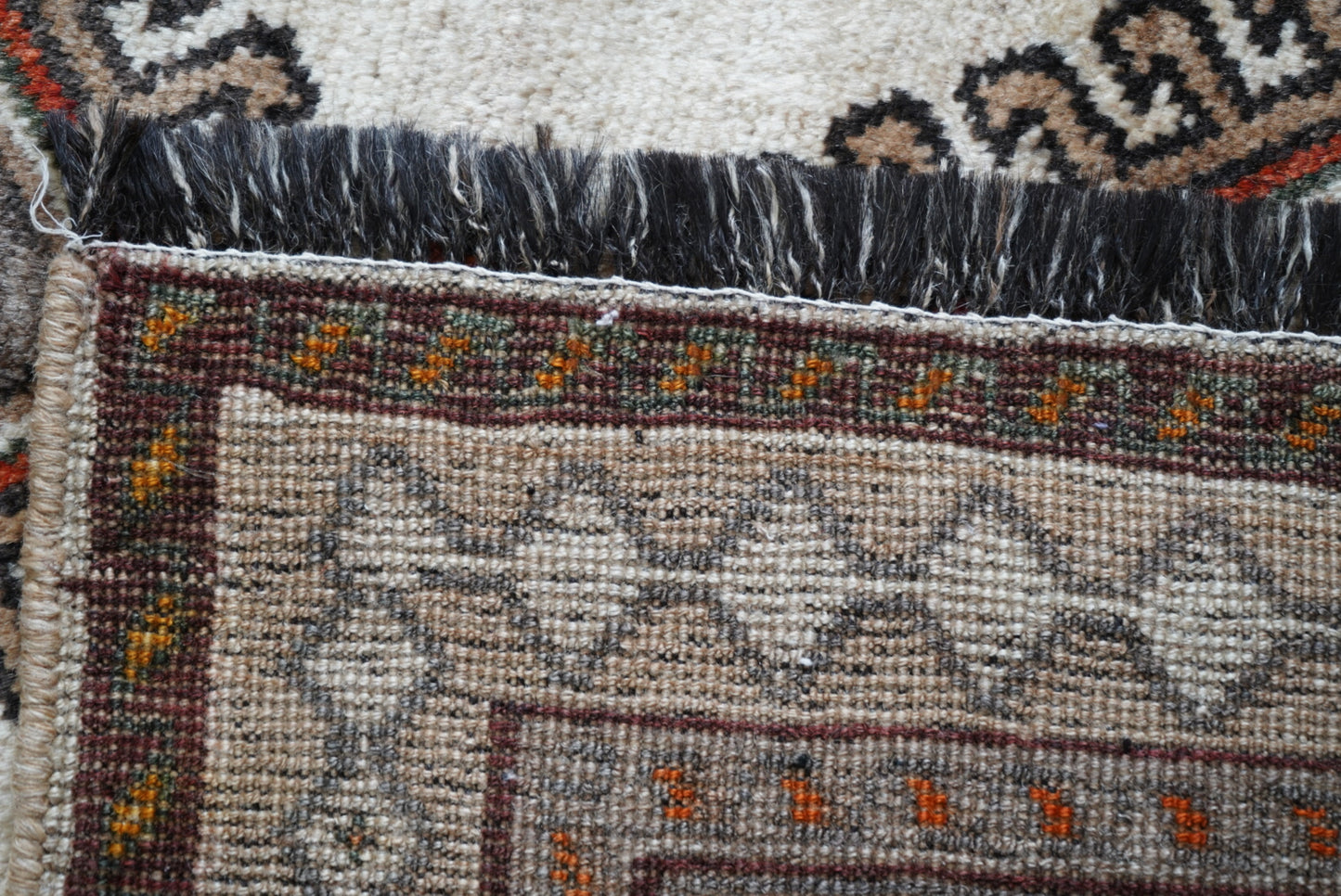 Vintage Persian Lori Cream Wool Geometric Rug | Handmade | 226 x 136 cm