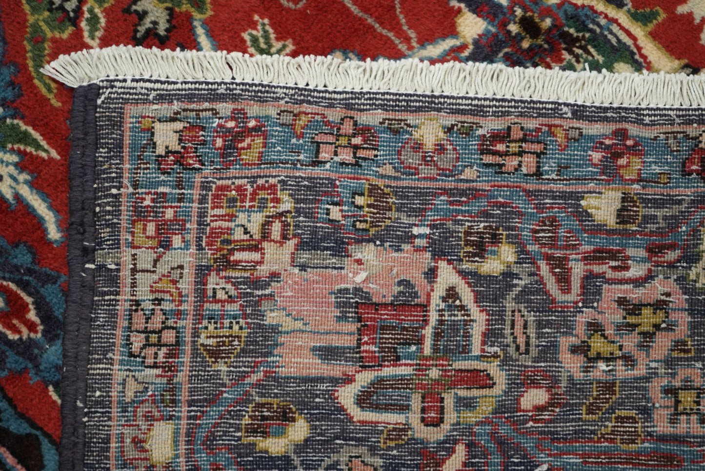 Handmade Persian Arak Medallion Wool Rug | 345 x 208 cm | Red & Navy | Vintage