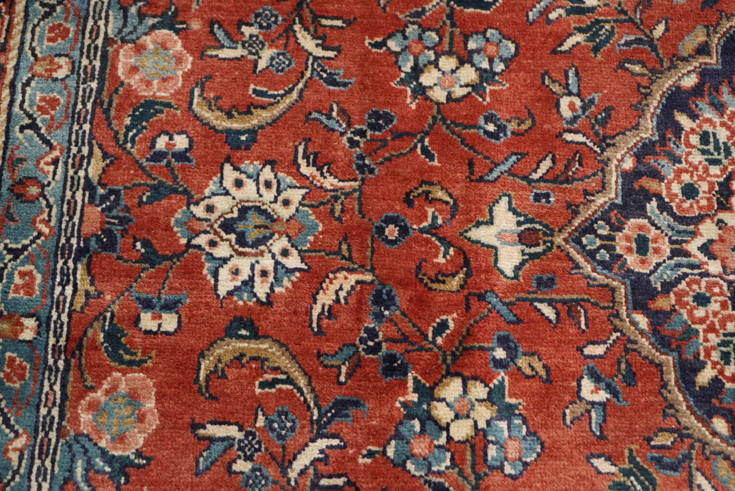 Vintage Persian Mahal Red Wool Floral Medallion Rug | Handmade | 324 x 218 cm