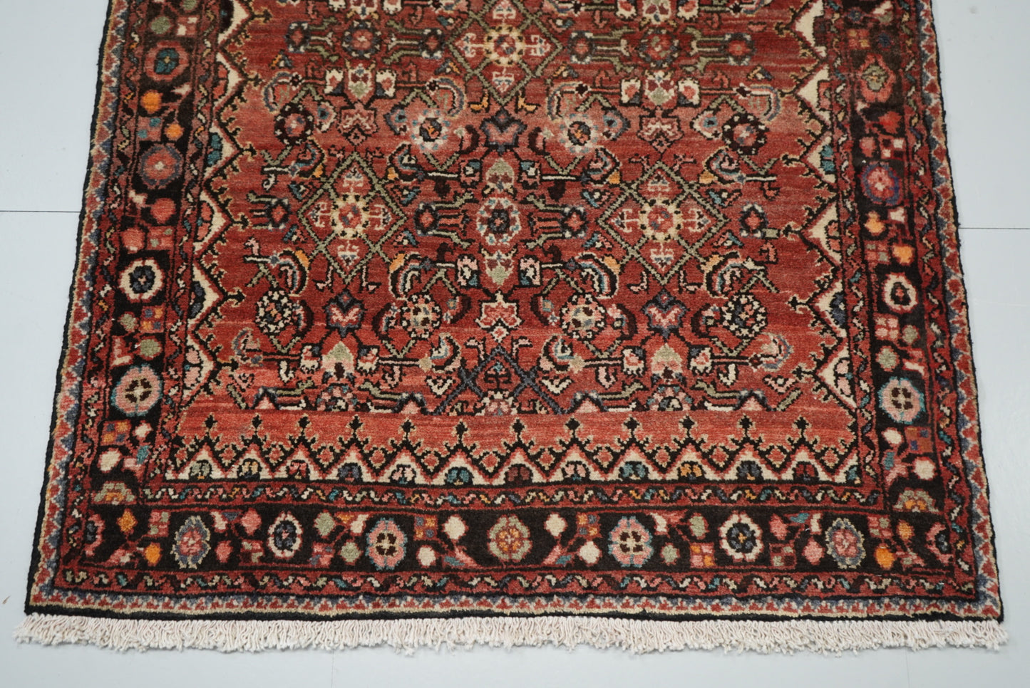 Vintage Persian Hamadan Red Wool All-Over Floral Rug | Handmade | 153 x 104 cm