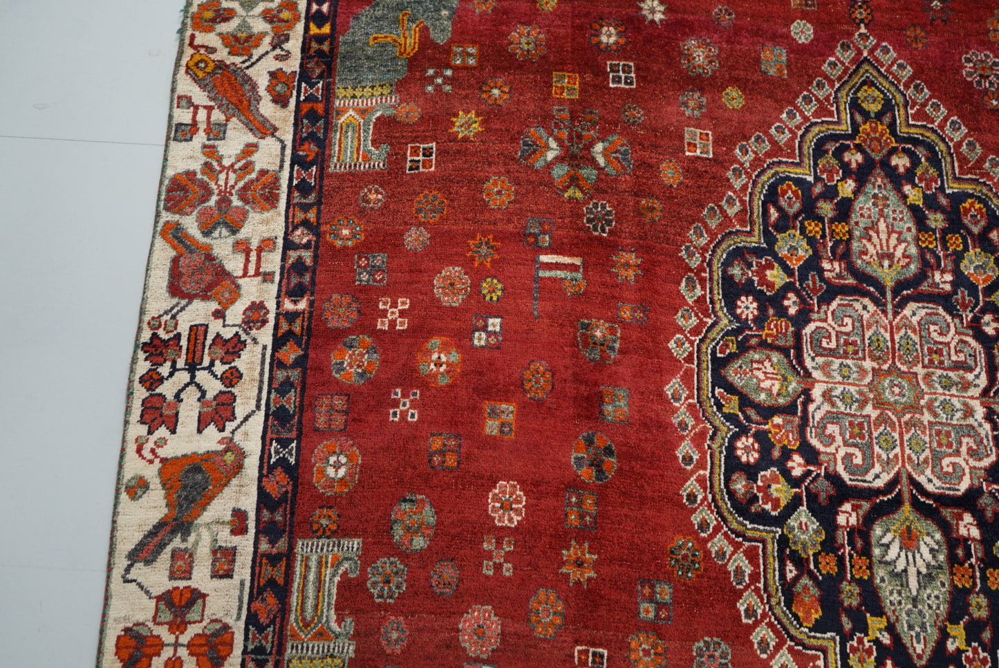Vintage Persian Shiraz Red Wool Rug | Handmade | 302 x 211 cm