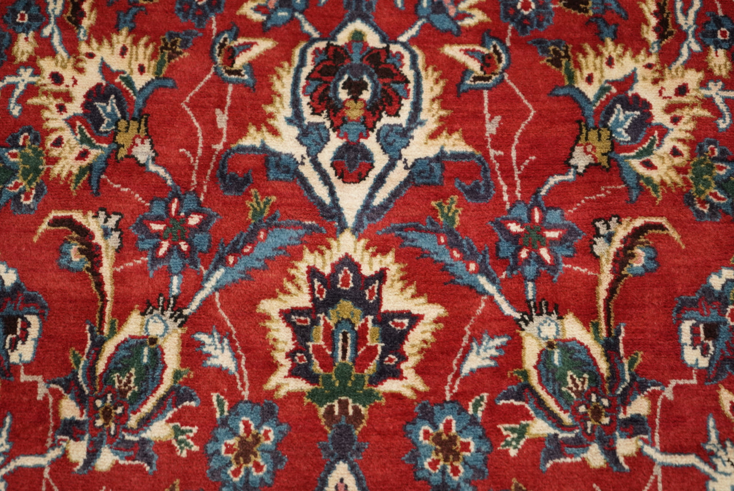 Vintage Handmade Arak Rug | 345 x 208 cm